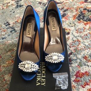 Badgley Mischka Navy Satin Rhinestone Open Toe Heels 7